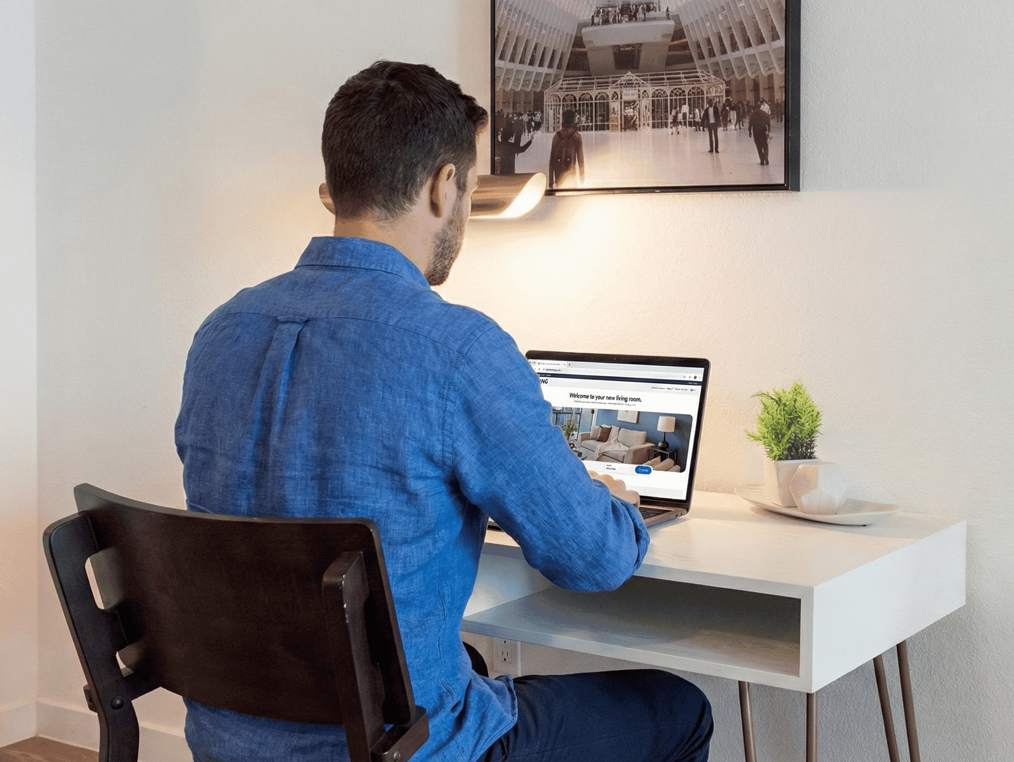 Man searching the Landing website