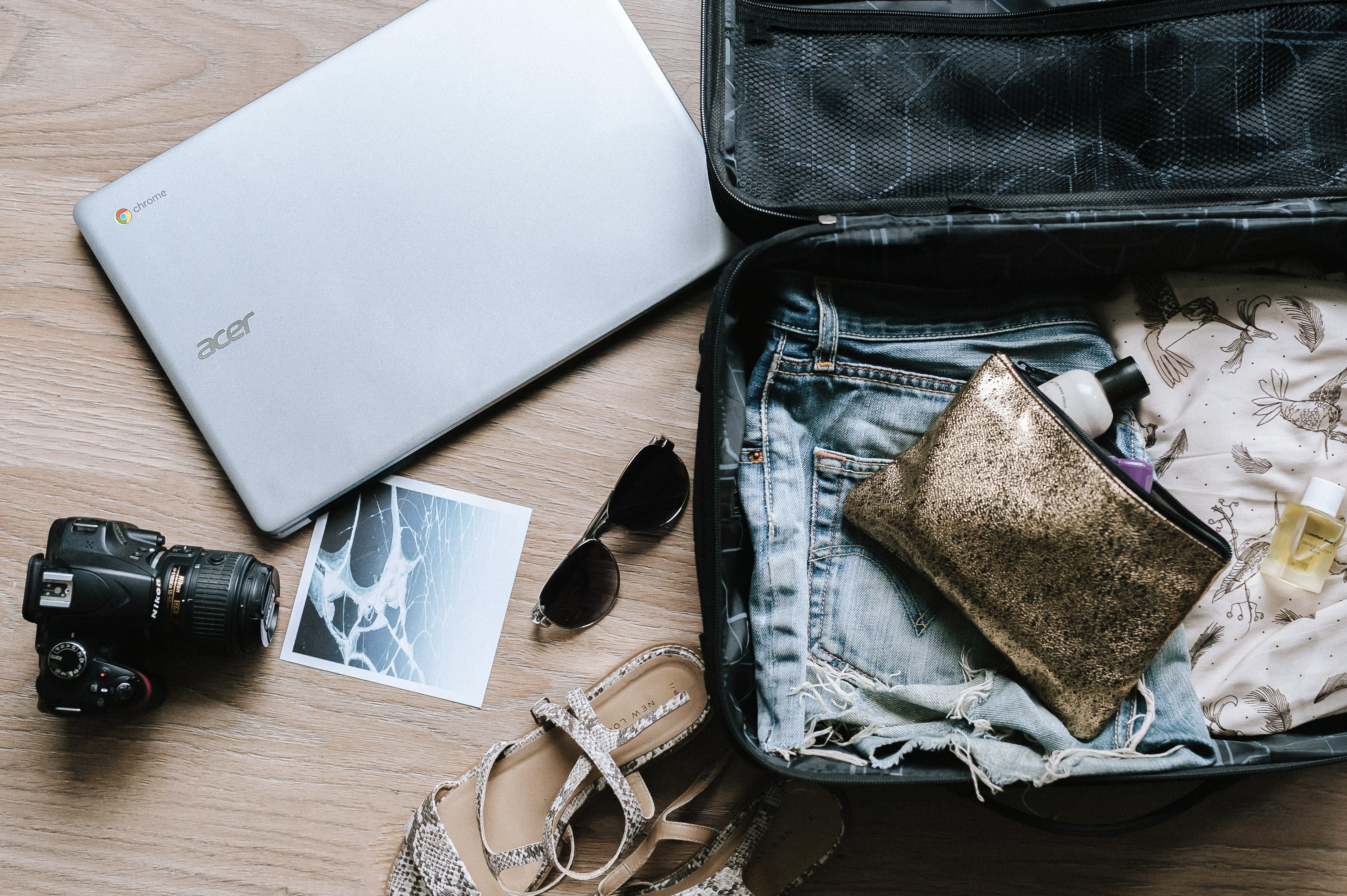 The Ultimate Packing List for Digital Nomads