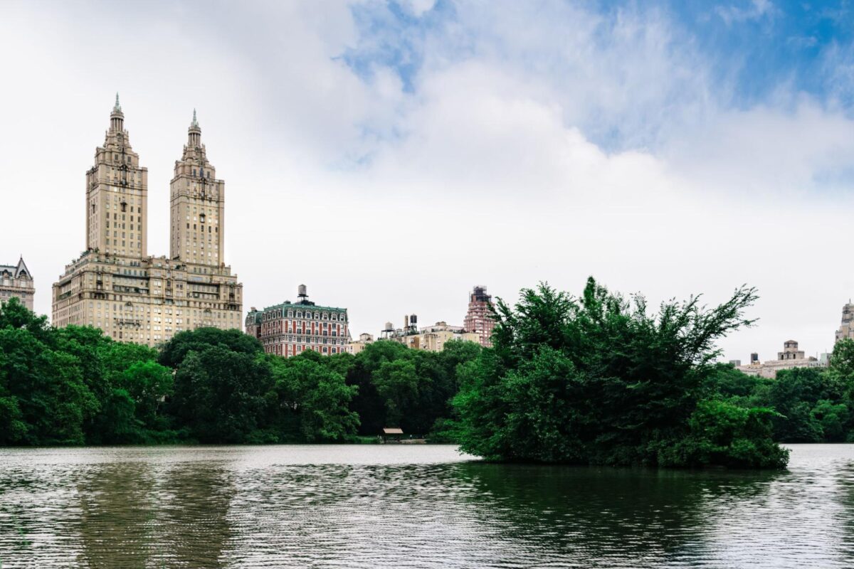 Waterfront view in the Upper West Side, New York City