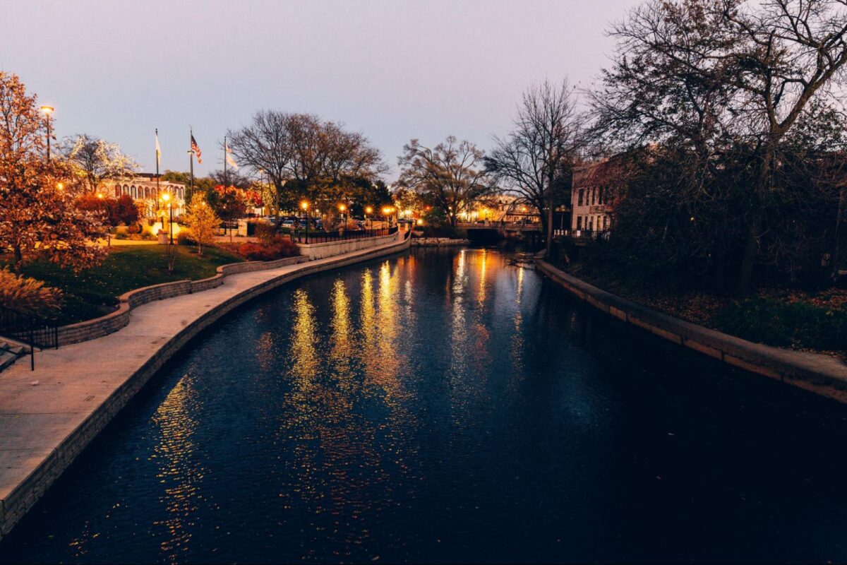 Waterfront view in Naperville, Illinois