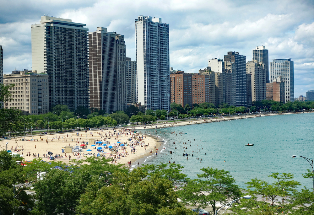 A Local’s Guide to the 15 Best Beaches in Chicago