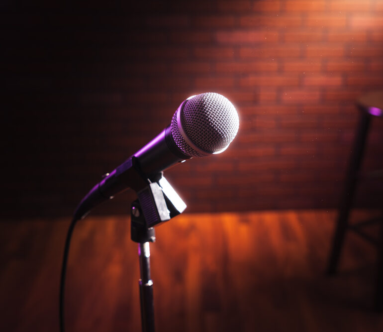 A microphone close-up at a comedy club in Atlanta, GA.