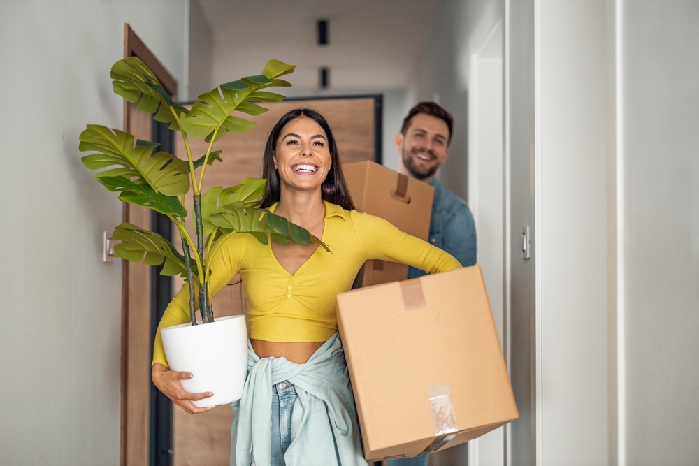 Young couple moving into a month-to-month rental.