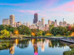 Skyline of Chicago, Illinois, which is an affordable alternative to New York City.