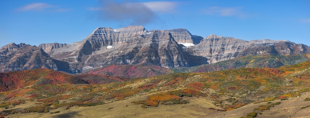 Panoramic view of Mt Timpanogos in Wasatch mountain range, Utah. Shot during autumn time.