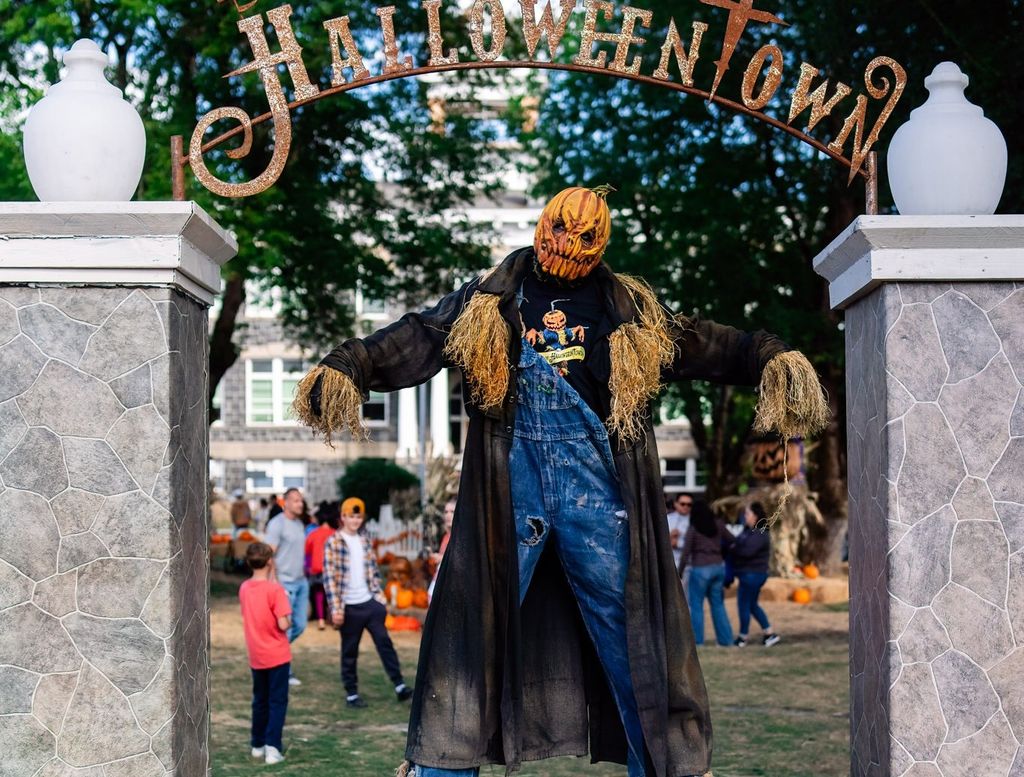 HalloweenTown in Portland, OR