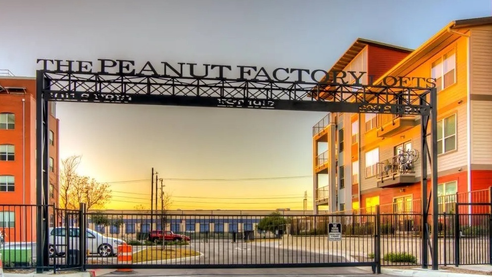 Peanut Factory Lofts 4203