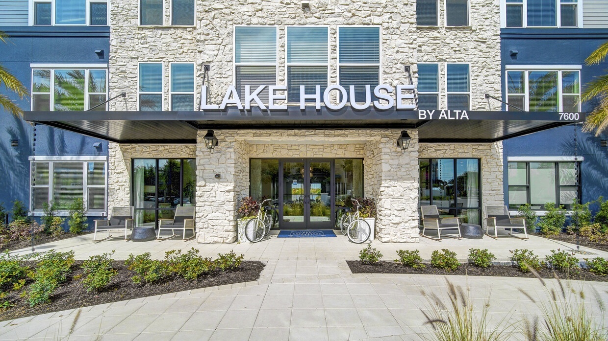 Lake House by Alta 3051